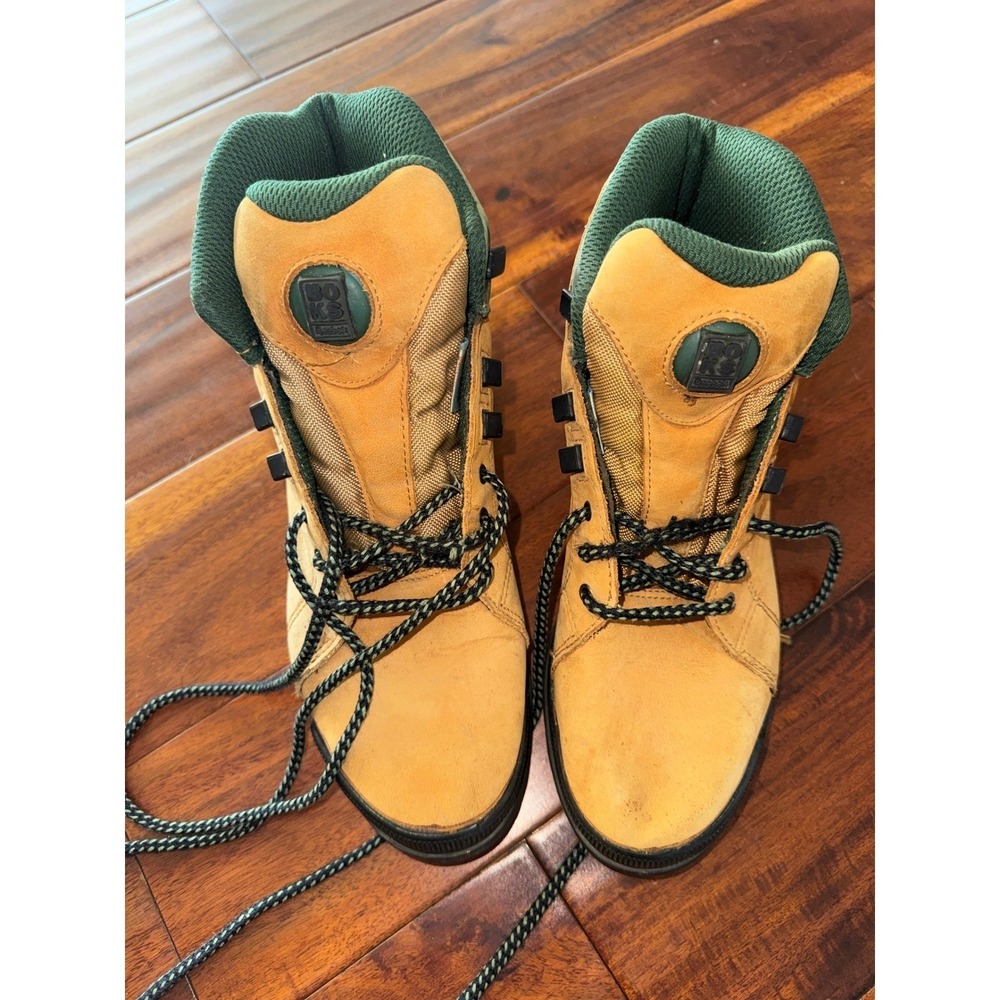 Vintage Y2K Reebok Boks Wheat Nubuck Leather Boots Mens 9.5 Green R208 HSI Korea
